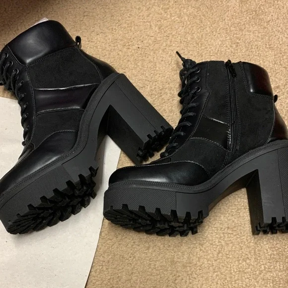 Madden Girl Black Combat Boots - Picture 6 of 11